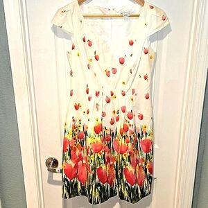 Liz Claiborne Floral Midi Size 4